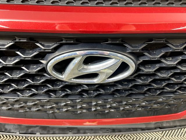 Used 2021 Hyundai Kona SE w/ Cargo Package FWD image 10