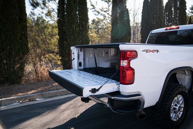 Used 2025 Chevrolet Silverado 2500 LT w/ Convenience Package image 15