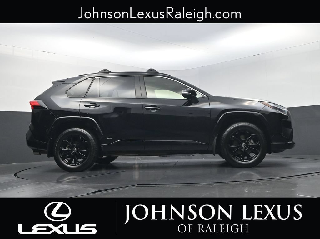 Used 2023 Toyota RAV4 SE w/ Convenience Package AWD/4WD image 20