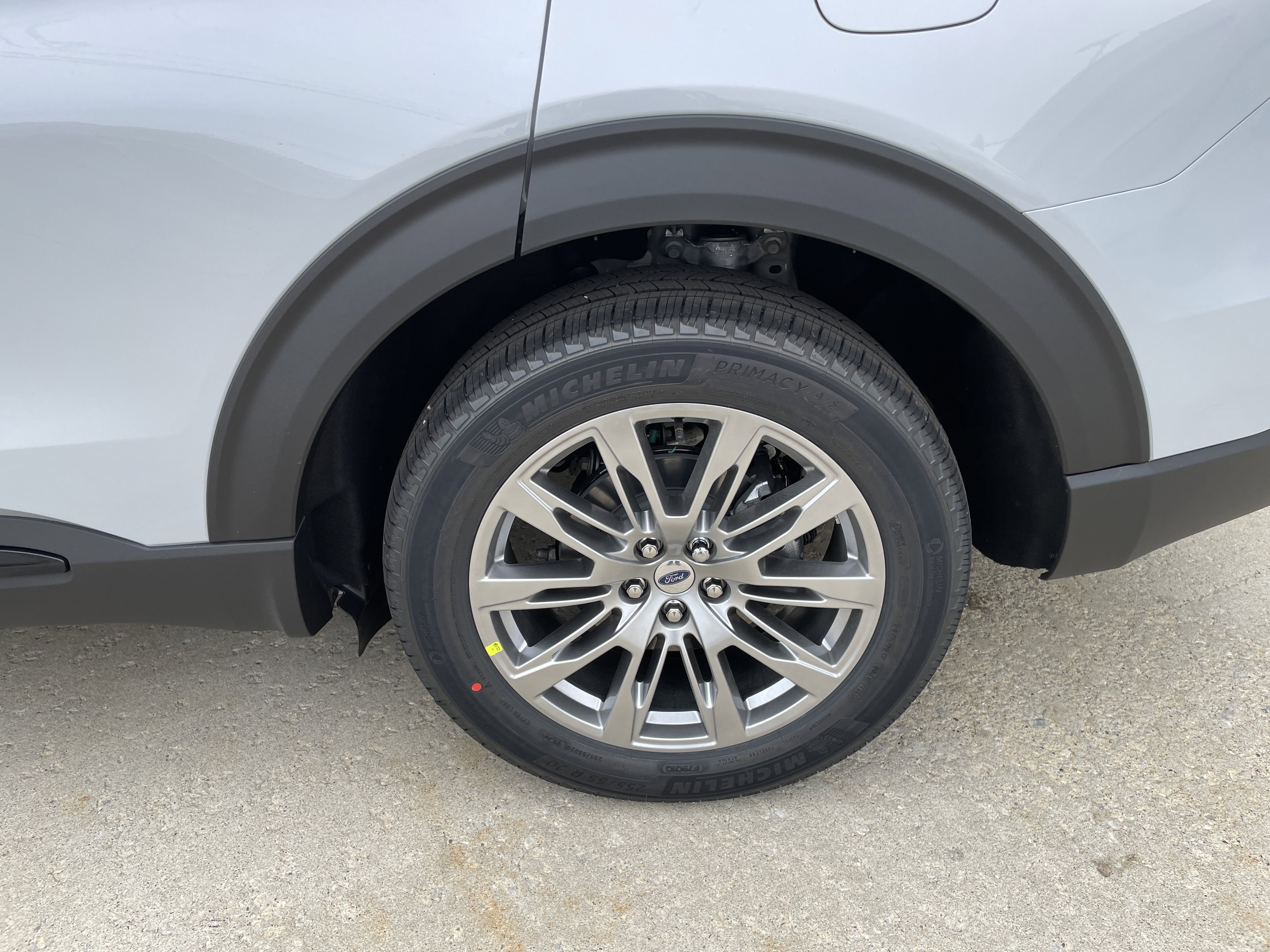 New 2026 Ford Explorer Active image 13