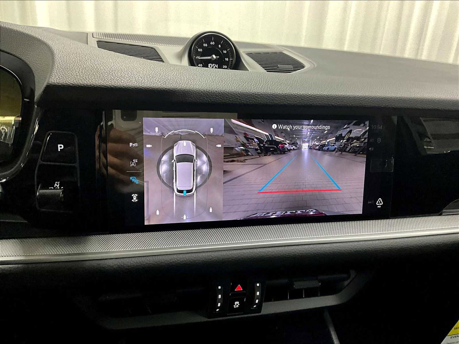 New 2026 Porsche Cayenne image 18