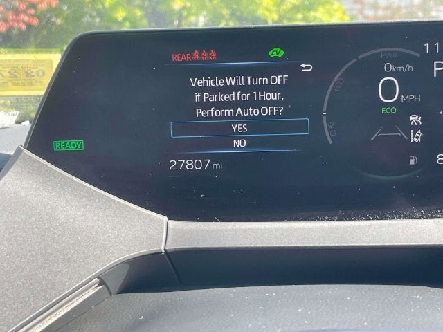 Used 2023 Toyota Prius XLE AWD/4WD image 28