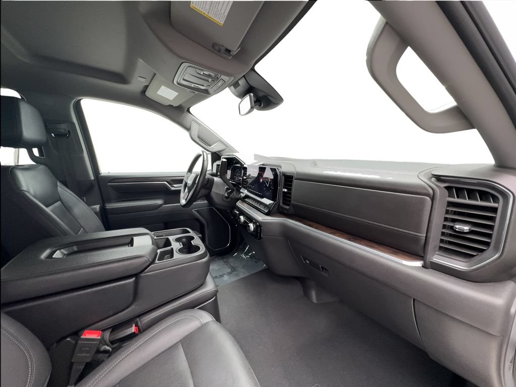 Used 2025 GMC Sierra 1500 SLT AWD/4WD image 36