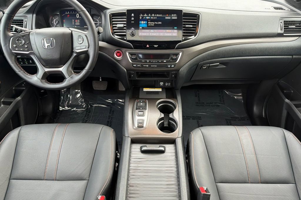 Used 2022 Honda Passport TrailSport image 13