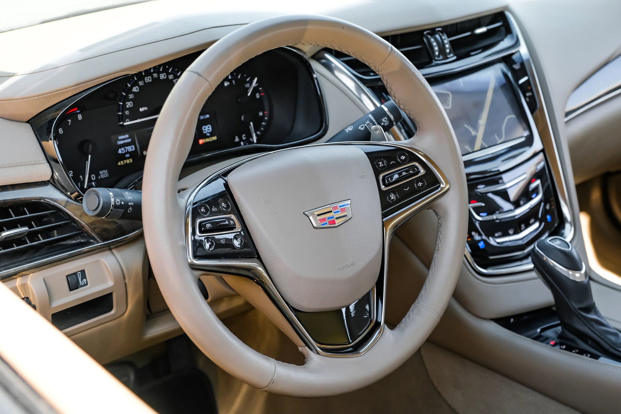 Used 2015 Cadillac CTS Luxury image 18