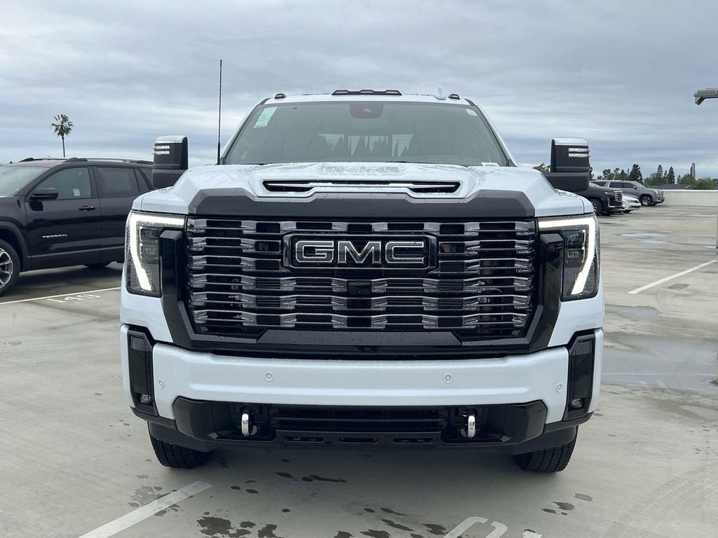 New 2026 GMC Sierra 3500 Denali Ultimate image 8