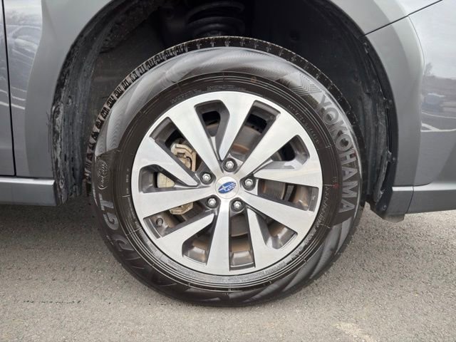Used 2025 Subaru Outback Premium image 29