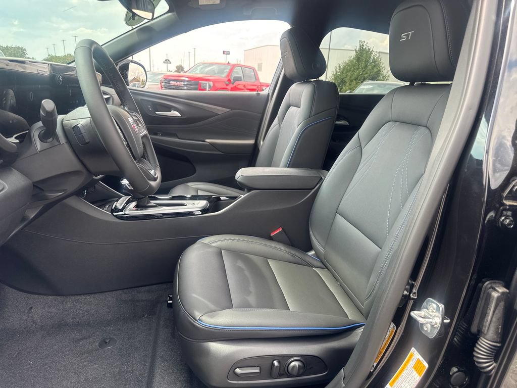 New 2026 Buick Envista Sport Touring w/ Convenience I Package FWD image 14
