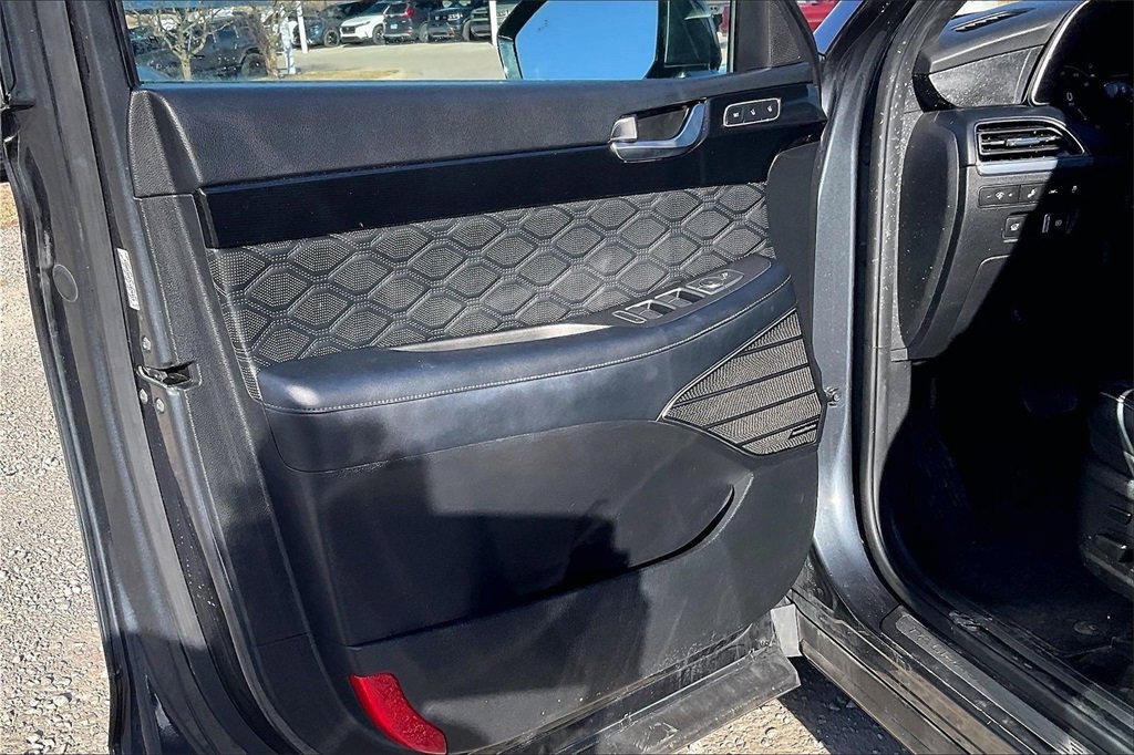 Used 2020 Hyundai Palisade Limited image 23