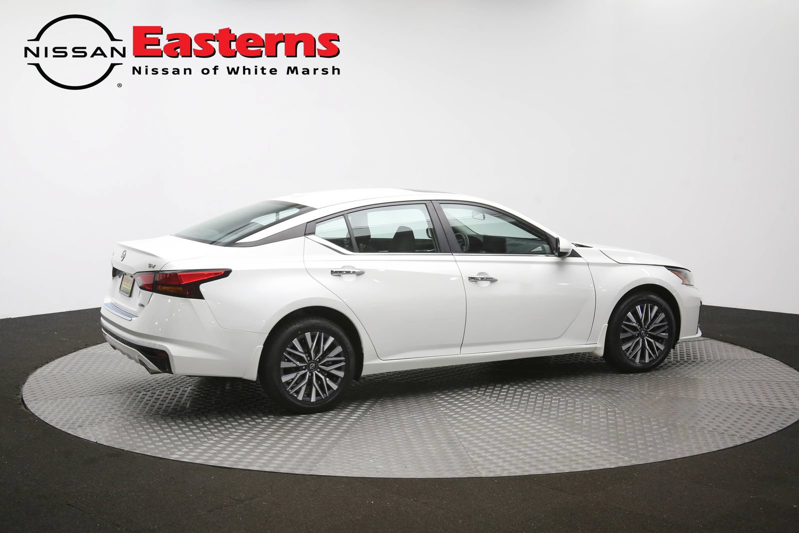 Used 2023 Nissan Altima 2.5 SV w/ SV Premium Package AWD/4WD image 43