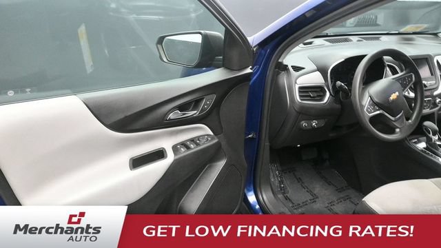 Used 2022 Chevrolet Equinox LS AWD/4WD image 18
