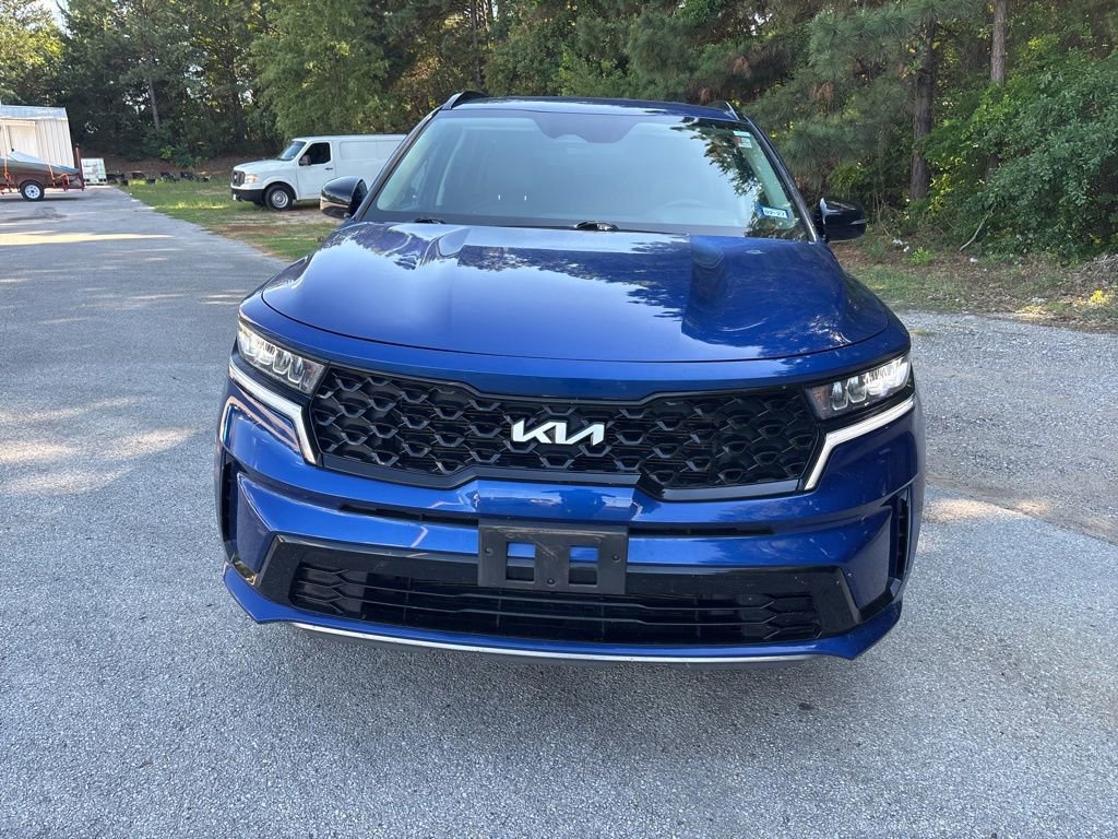 Used 2022 Kia Sorento S FWD image 2