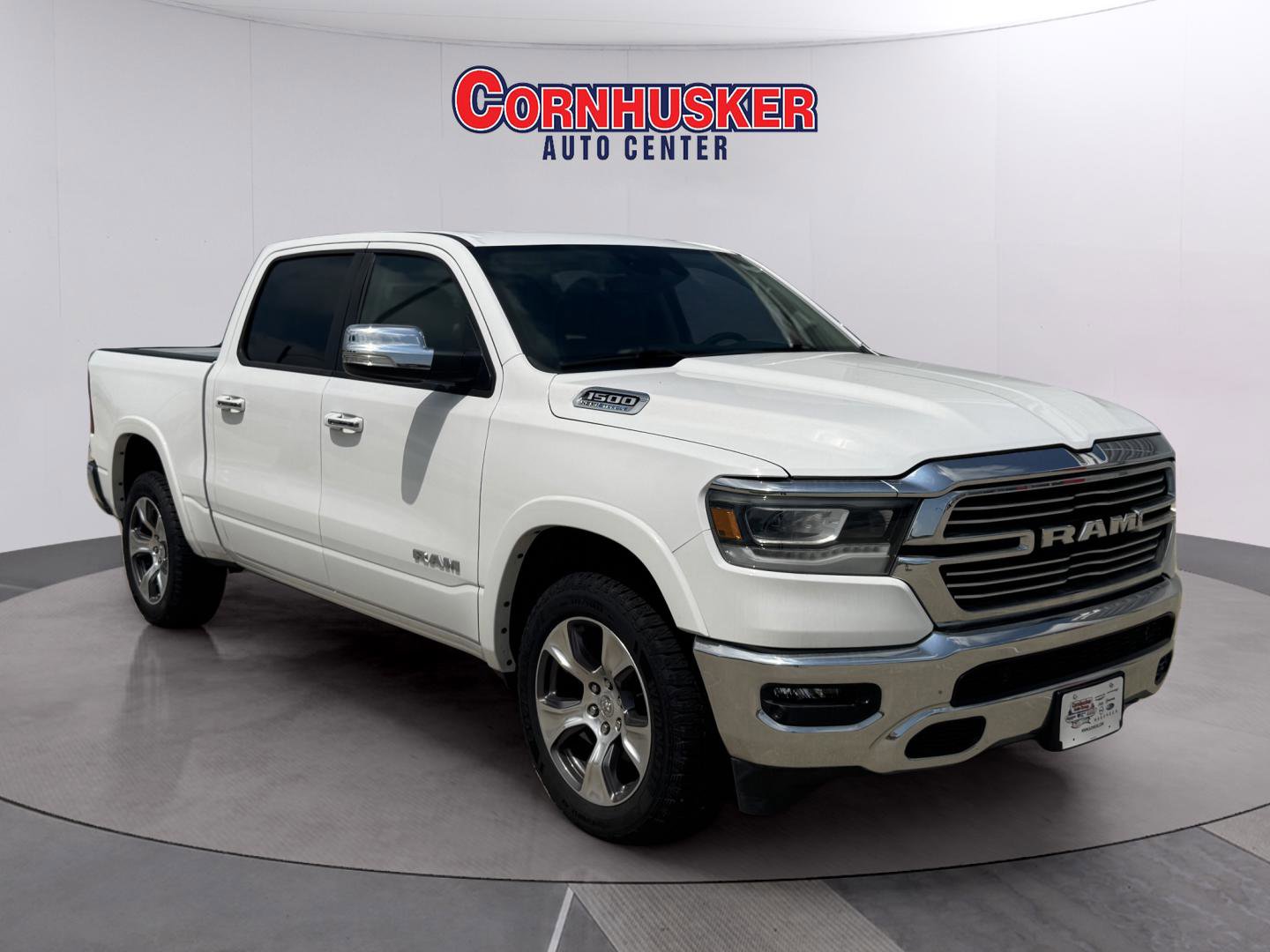 Certified 2022 RAM 1500 Laramie AWD/4WD image 1