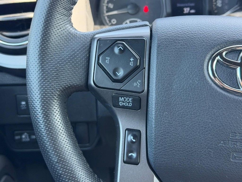 Certified 2023 Toyota Tacoma TRD Off-Road w/ Technology Package AWD/4WD image 19