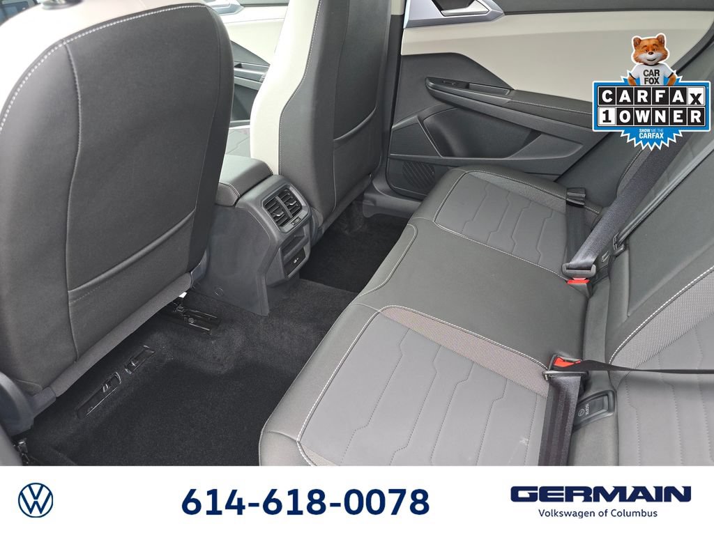 Certified 2025 Volkswagen Taos SE AWD/4WD image 22
