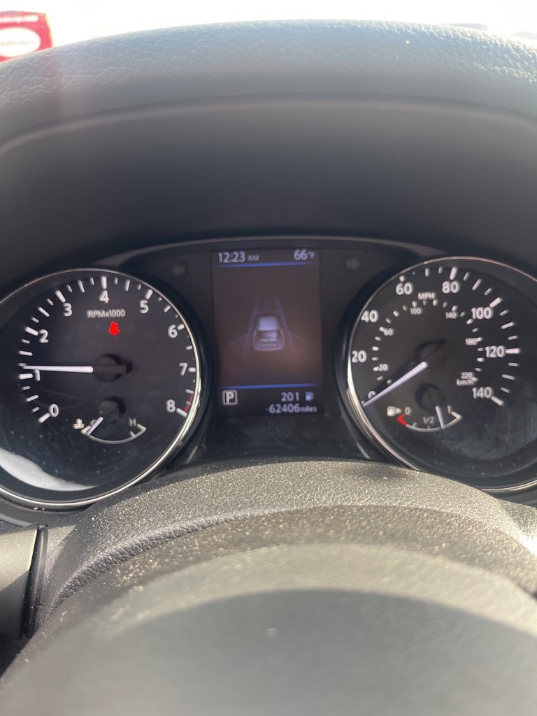 Used 2019 Nissan Rogue SV image 7