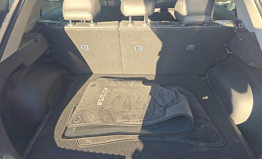 Certified 2024 Kia Niro Wind w/ Wind Preserve Package FWD image 18