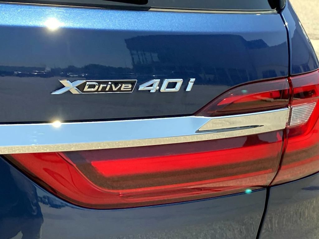Used 2021 BMW X7 xDrive40i w/ Executive Package AWD/4WD image 6