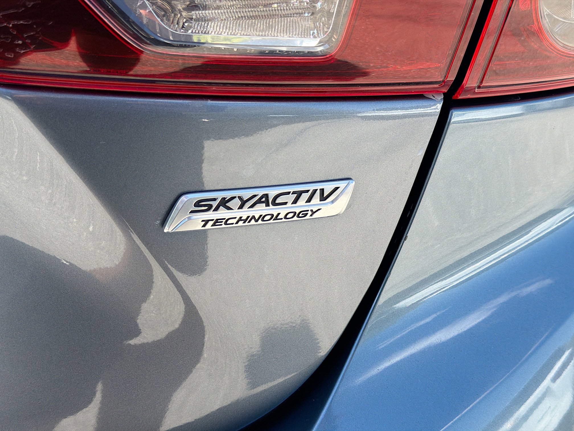 Used 2016 MAZDA MAZDA3 i Sport w/ Preferred Equipment Package image 11