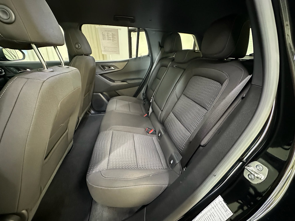 Used 2026 Chevrolet Equinox LT FWD image 16