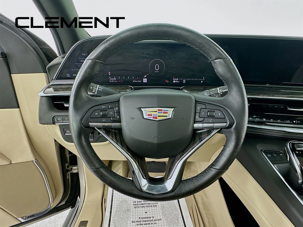 Used 2021 Cadillac Escalade ESV Premium Luxury w/ Driver Assist Tech Package AWD/4WD image 15