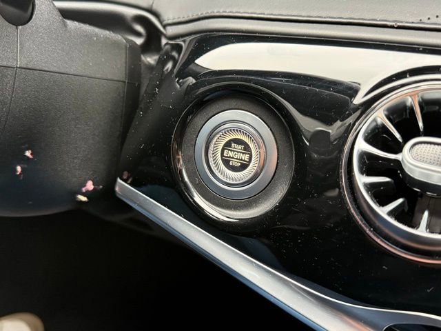 Used 2018 Mercedes-Benz Maybach S 560 4MATIC image 26