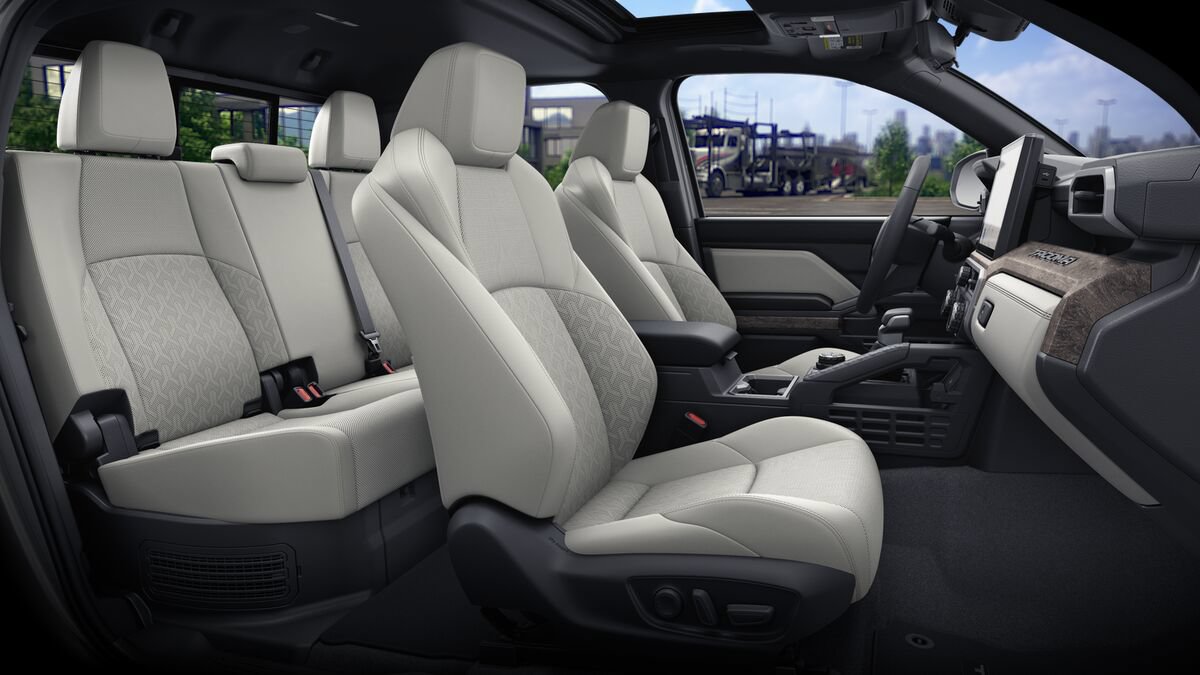 New 2026 Toyota Tacoma Limited AWD/4WD image 23