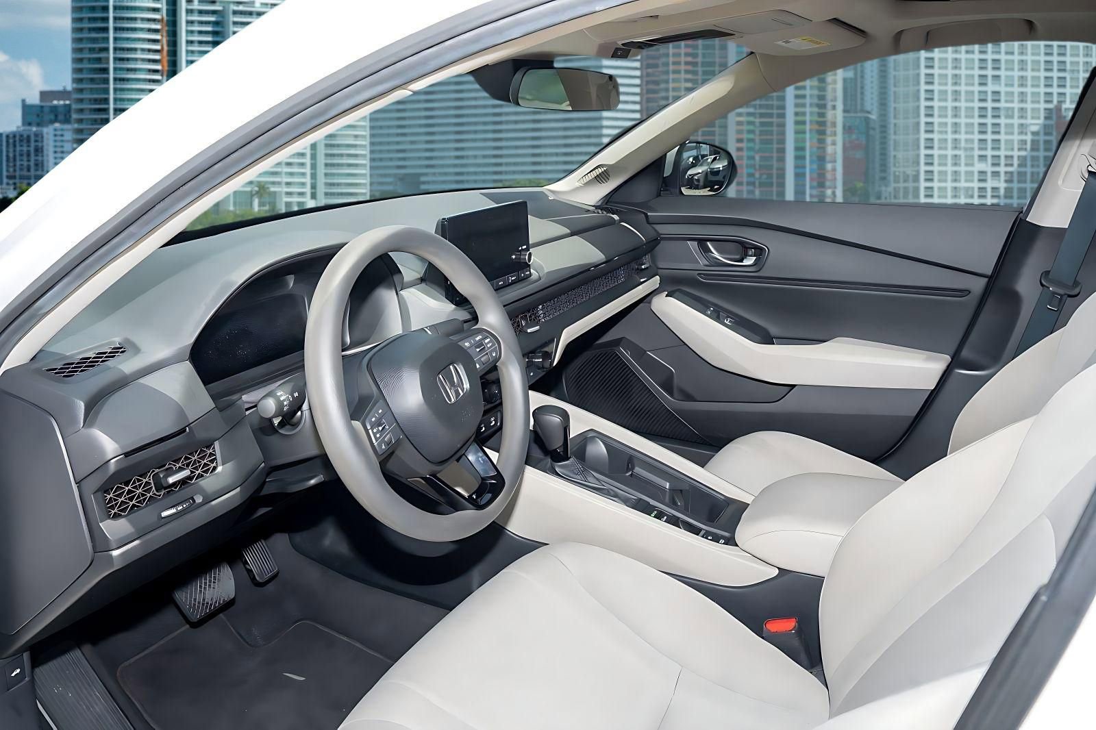 Certified 2023 Honda Accord EX image 15