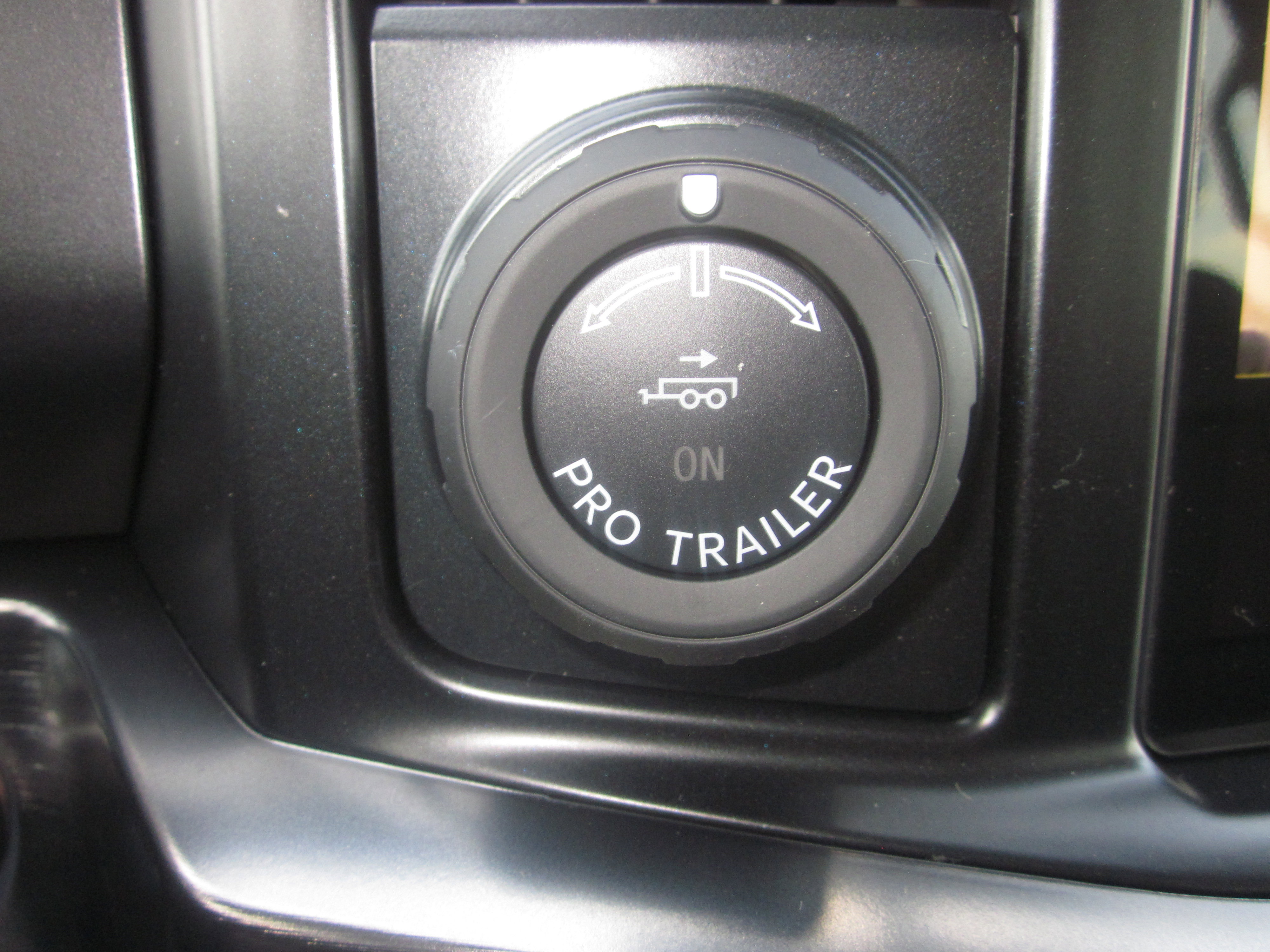 New 2026 Ford F350 Lariat image 23