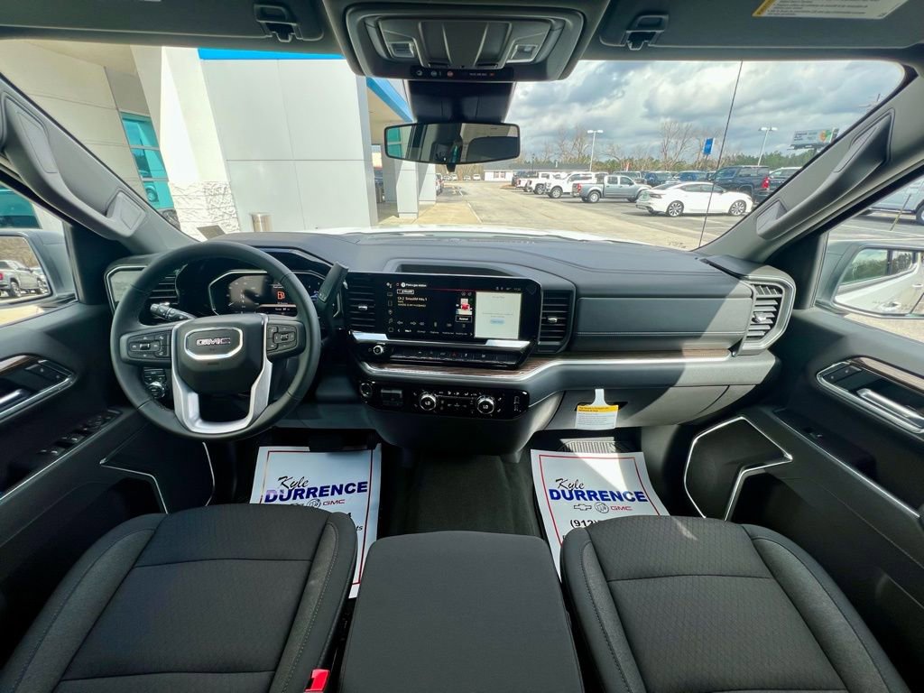 New 2026 GMC Sierra 1500 Elevation image 3