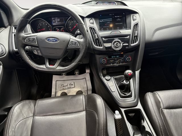 Used 2016 Ford Focus ST w/ Equipment Group 401A FWD image 10