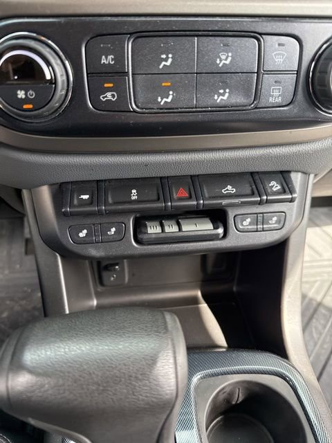 Used 2016 Chevrolet Colorado Z71 image 20