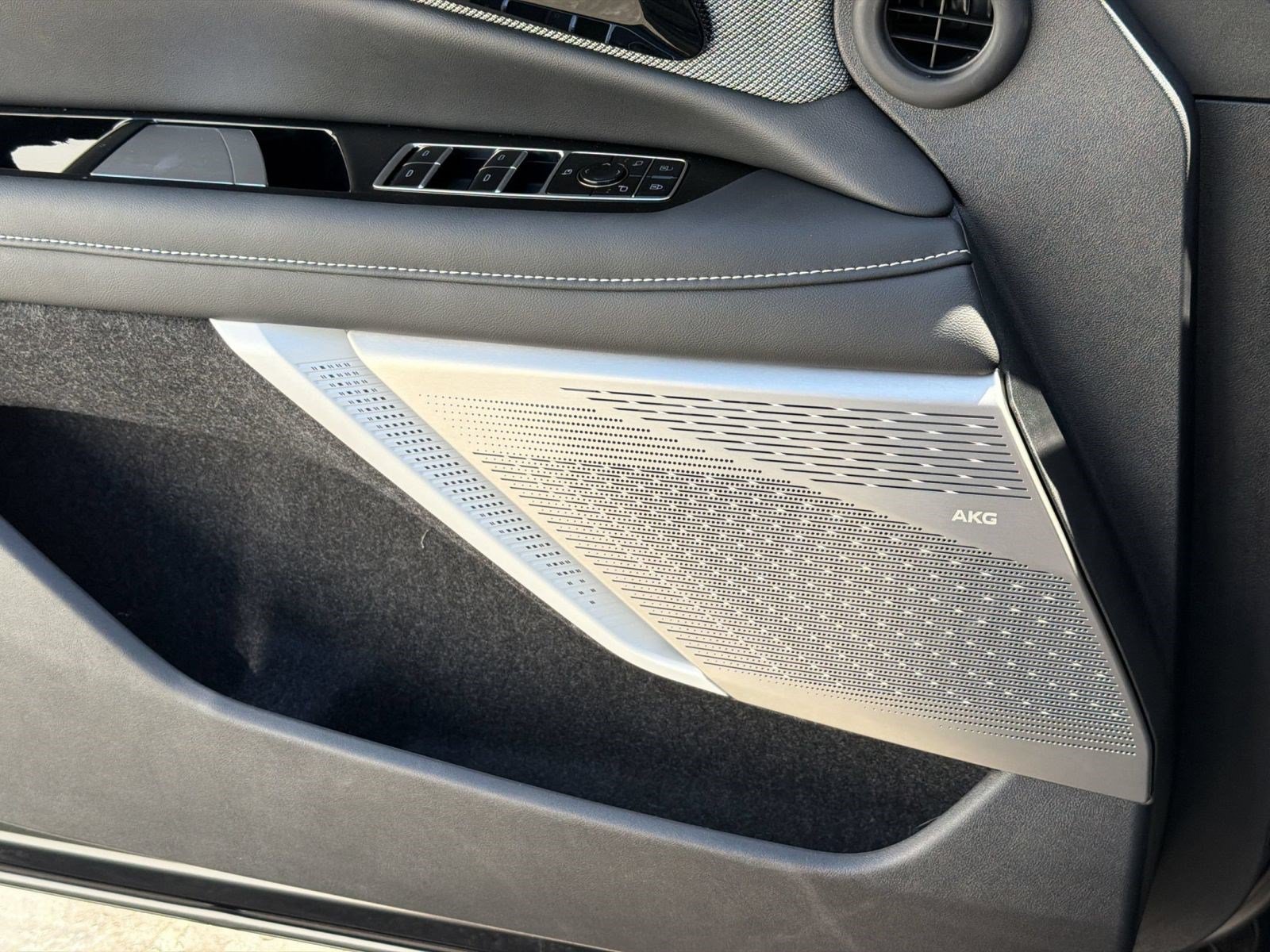 New 2027 Cadillac Optiq Sport RWD image 26
