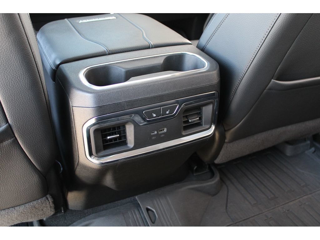 Used 2024 GMC Sierra 2500 Denali w/ Technology Package AWD/4WD image 29