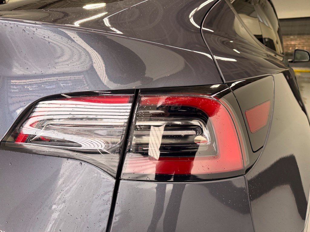 Used 2023 Tesla Model Y Long Range AWD/4WD image 5