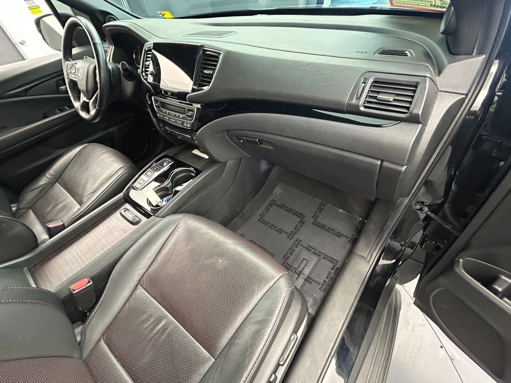 Used 2022 Honda Pilot Black Edition image 49