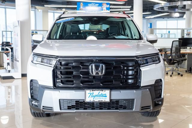 Used 2026 Honda Pilot Elite image 4