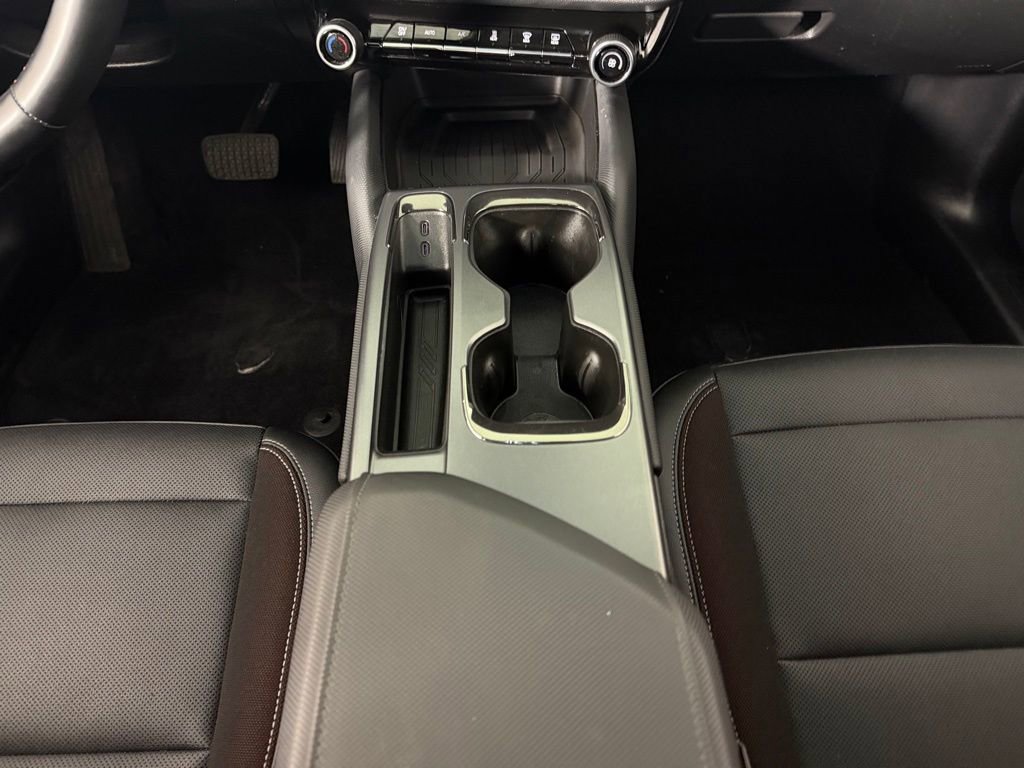 Used 2024 Chevrolet Equinox EV RS image 17