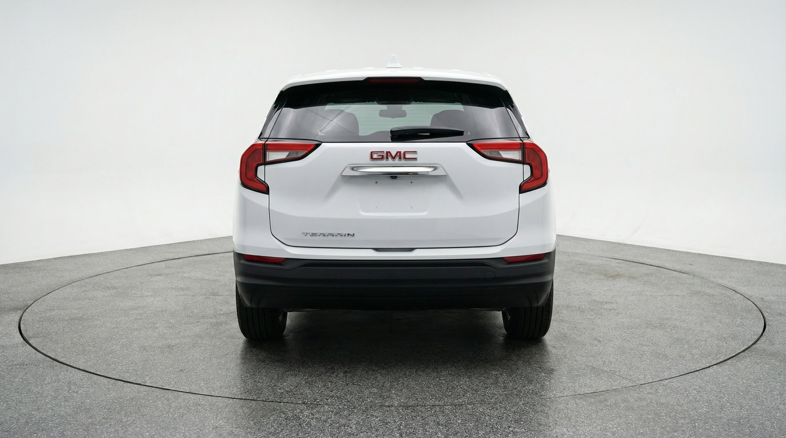 Used 2024 GMC Terrain SLE FWD image 7