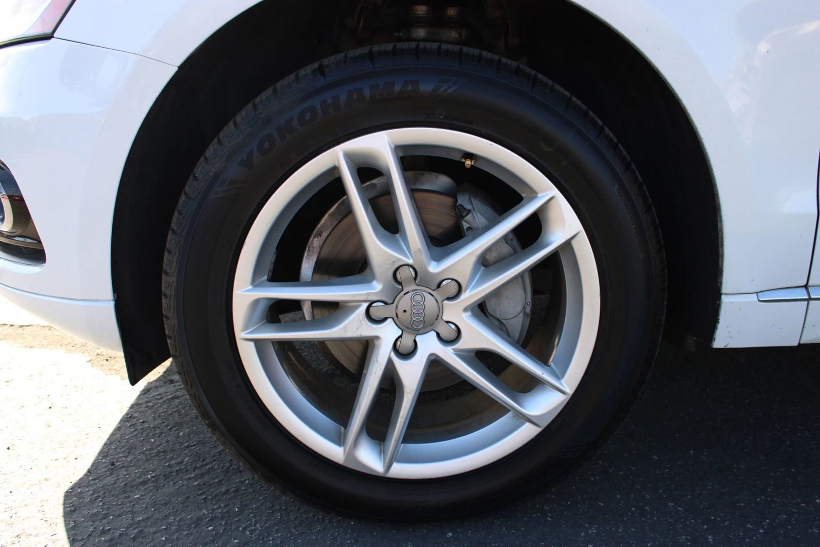 Used 2015 Audi Q5 2.0T Premium Plus w/ Technology Package AWD/4WD image 39