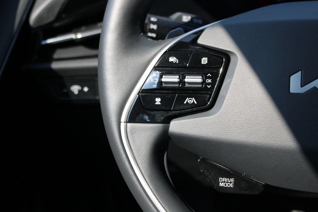 Used 2024 Kia Niro Wind w/ Wind Preserve Package FWD image 19