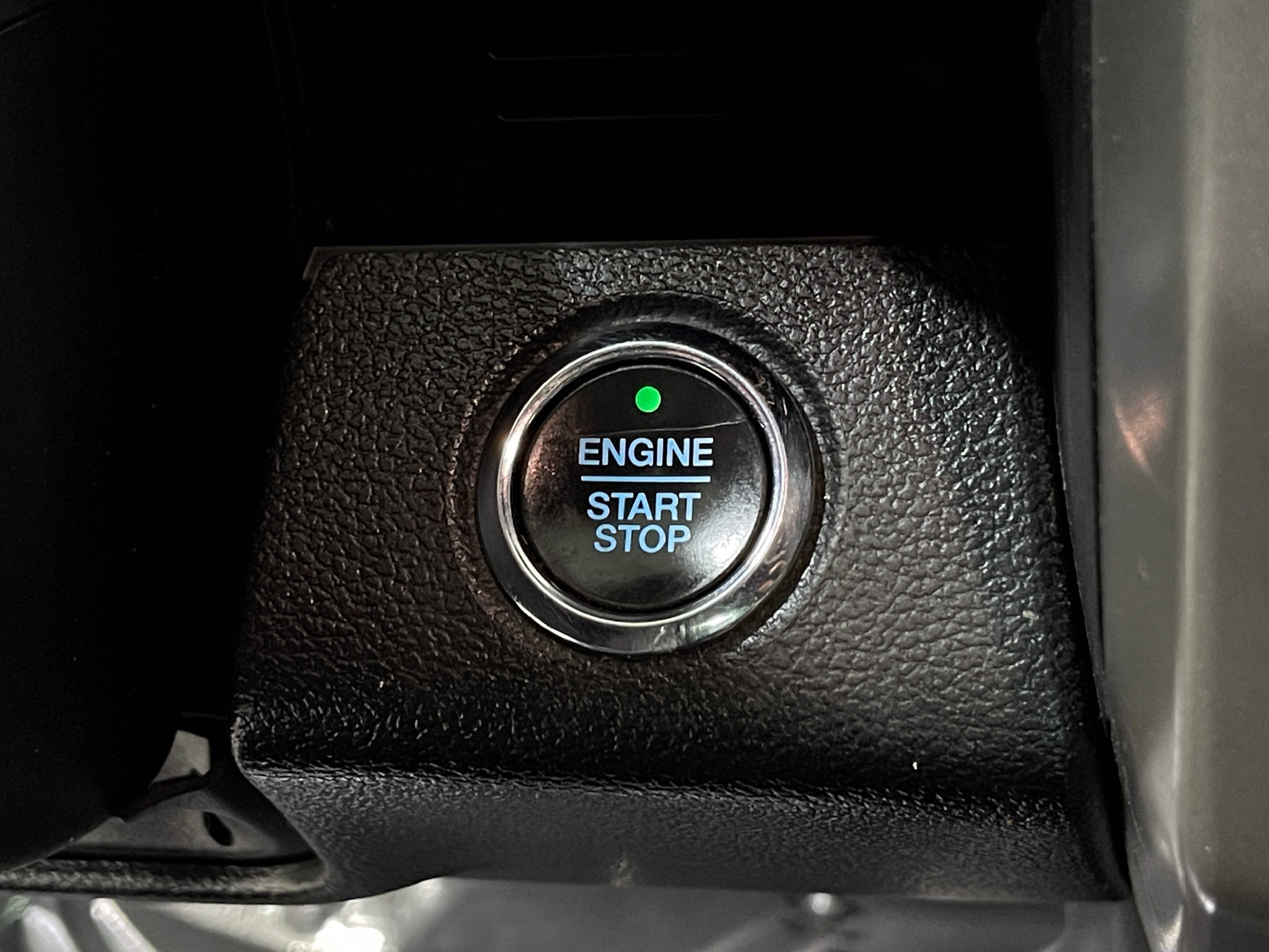 Used 2018 Ford F150 Lariat w/ Equipment Group 502A Luxury AWD/4WD image 21