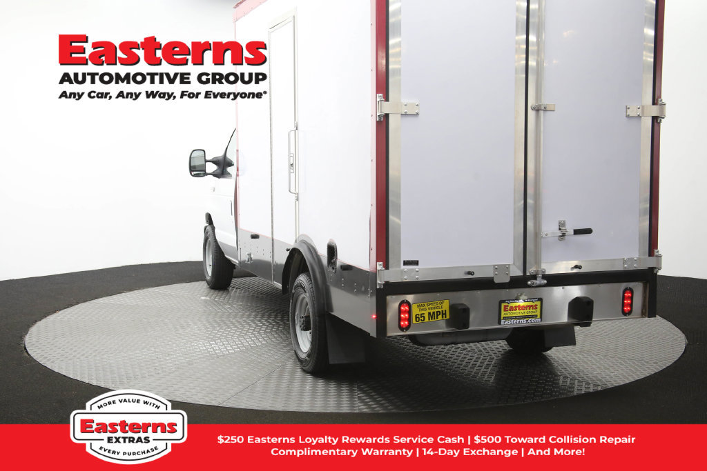 Used 2023 Ford E-350 and Econoline 350 Super Duty w/ Power Windows & Locks Group RWD image 35
