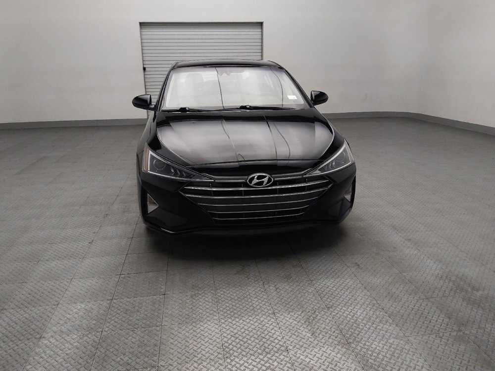 Used 2020 Hyundai Elantra SEL FWD image 14