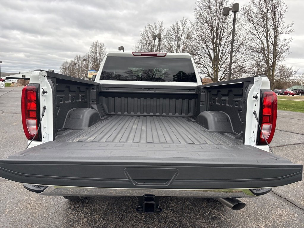 New 2025 GMC Sierra 2500 Pro w/ Convenience Package image 5
