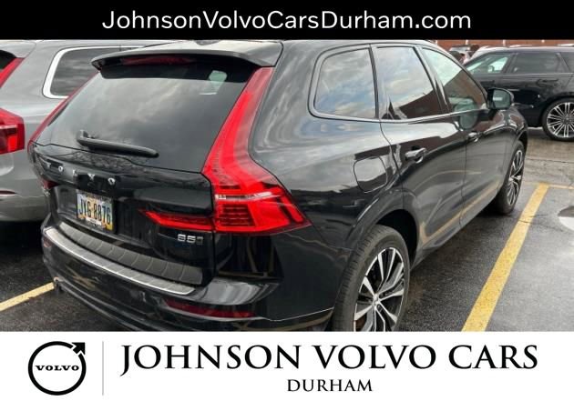 Used 2023 Volvo XC60 B5 Plus image 4