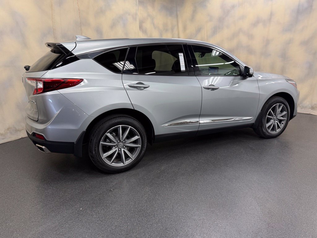 Used 2023 Acura RDX w/ Technology Package AWD/4WD image 10