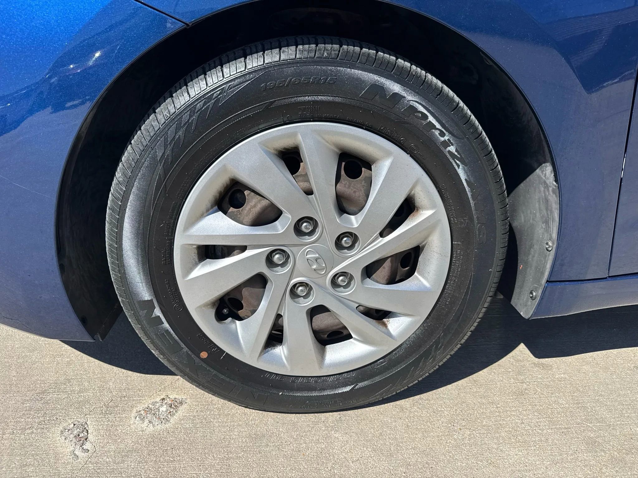 Used 2020 Hyundai Elantra SE image 18