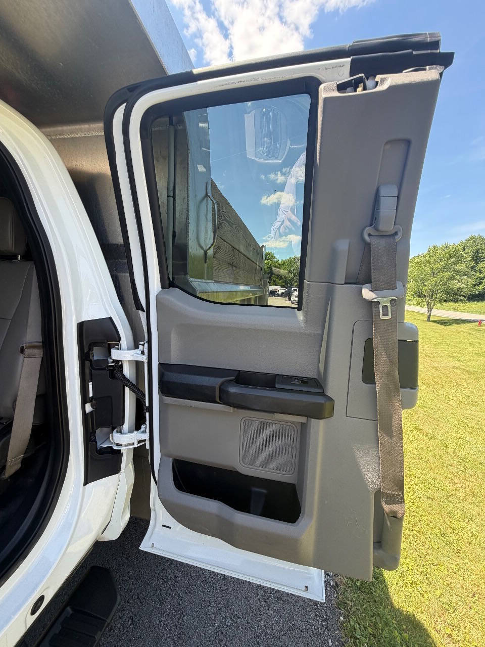 Used 2019 Ford F550 4x4 SuperCab Super Duty image 49