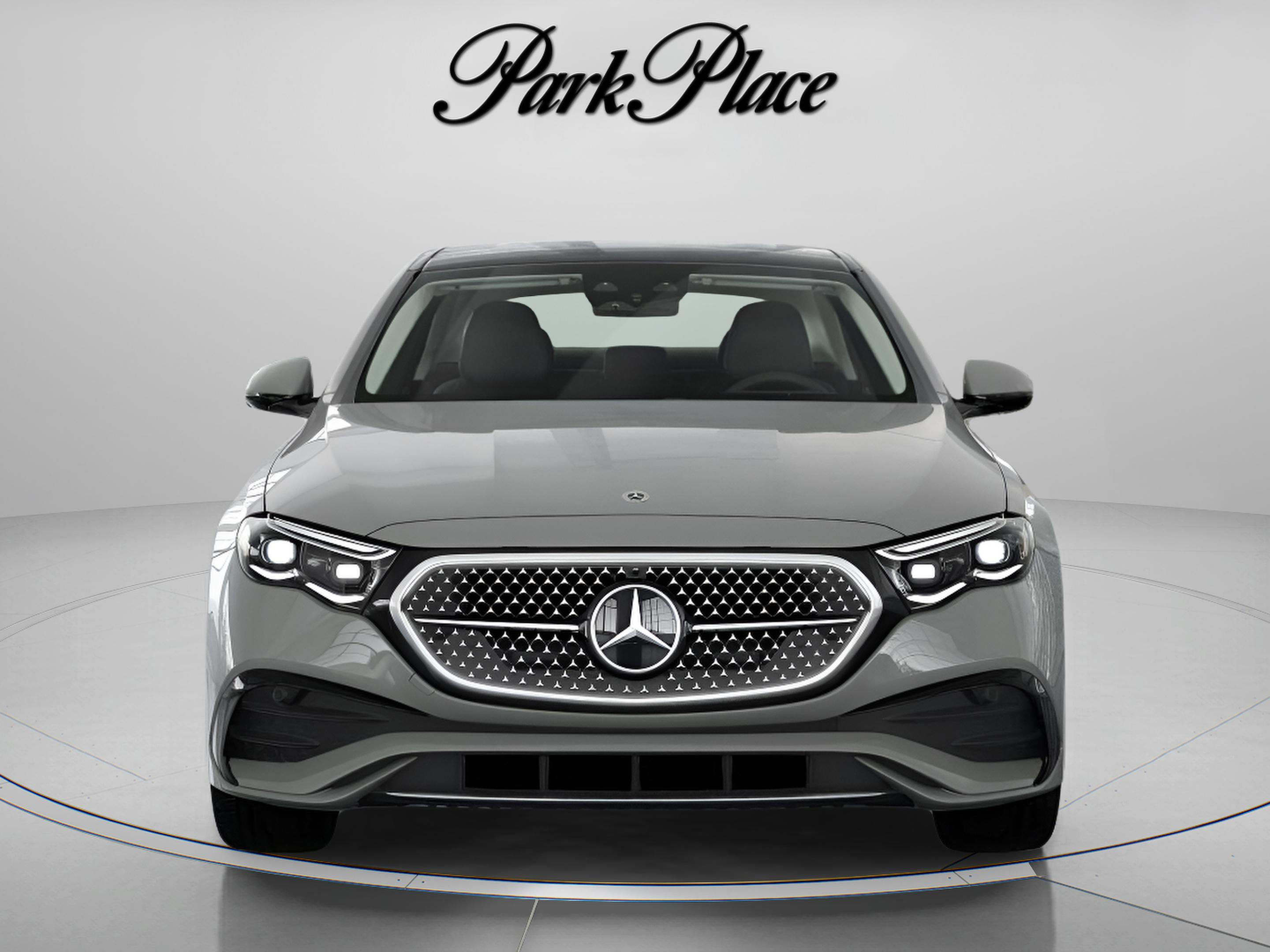 New 2026 Mercedes-Benz E 350 4MATIC Sedan image 34